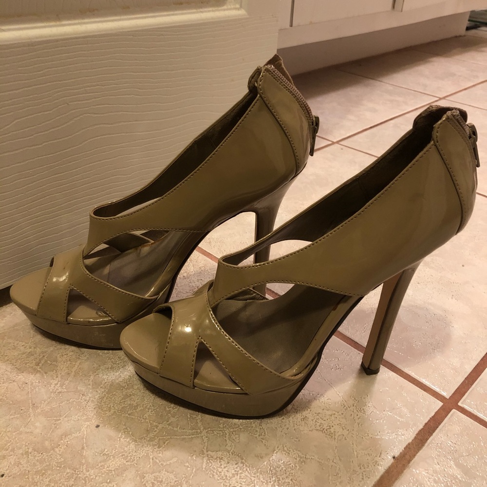 Nude heels - Picture 2 of 3